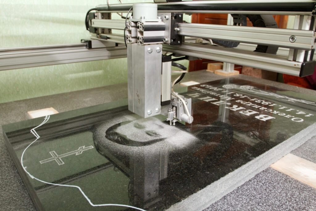 Виготовлення гранітного пам'ятника: етапи роботи